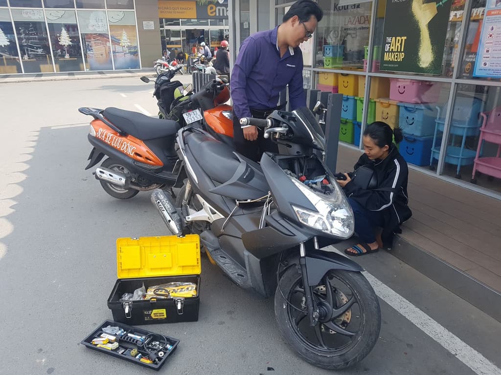 Cứu hộ xe máy Quận 12